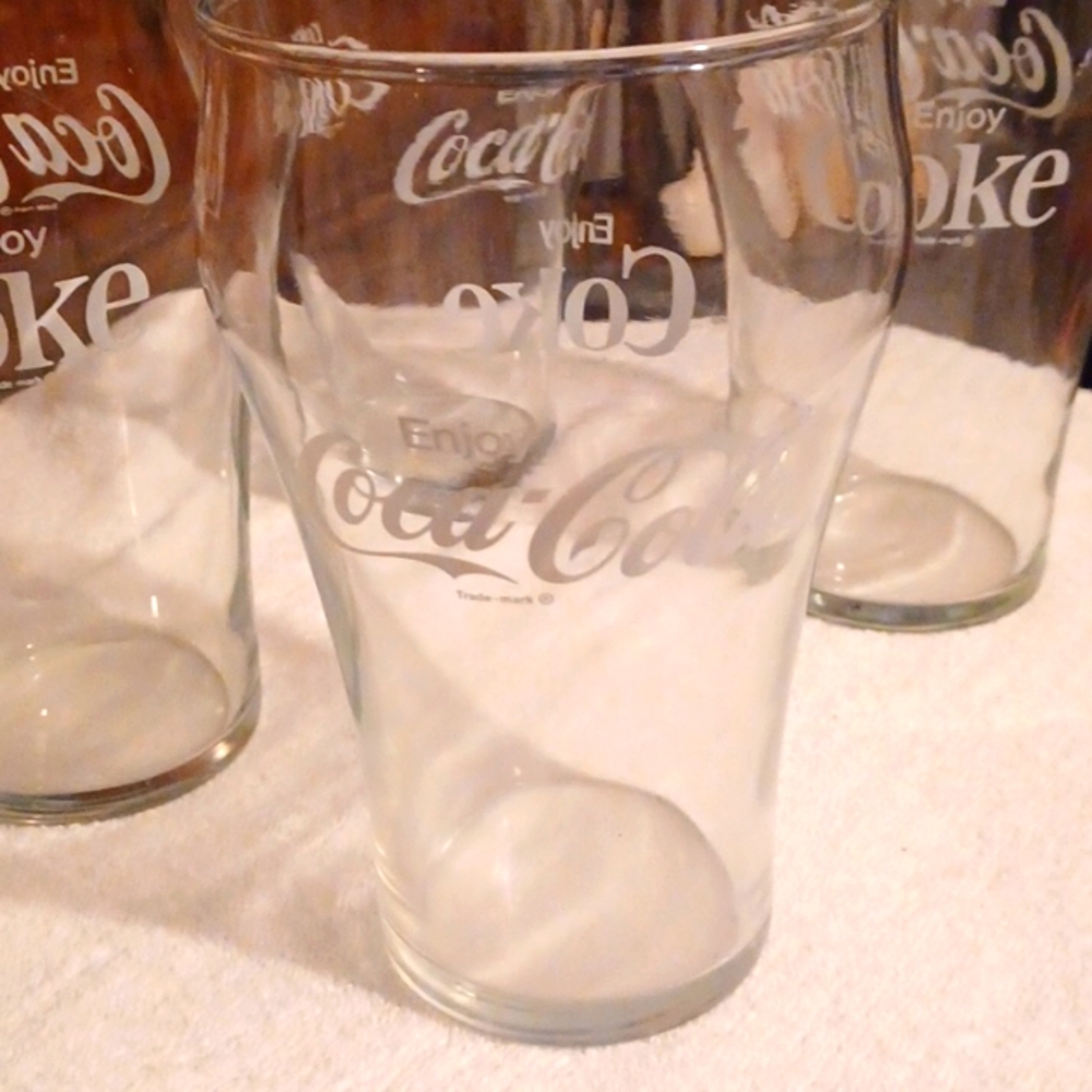 4 Vintage coca cola glasses